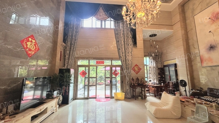 中信森林湖三期玛瑙屿二手房实景图