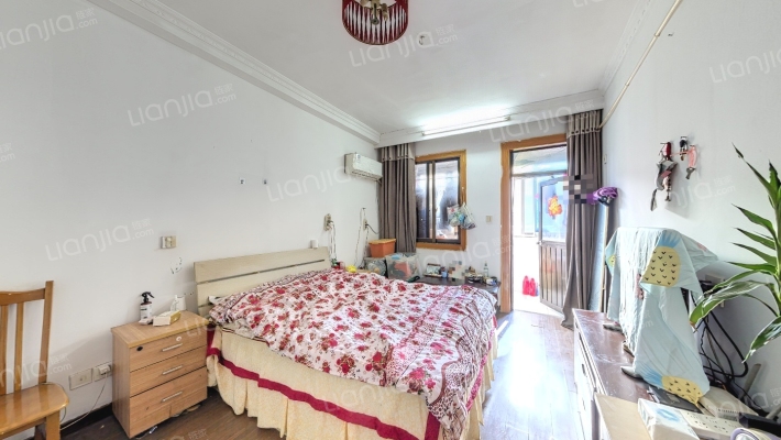 毛巾厂家舍二手房实景图