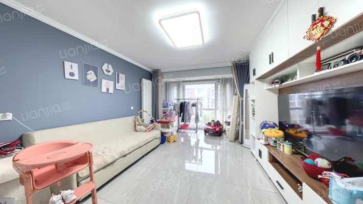 一品嘉园二手房实景图