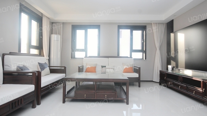 舒欣佳苑A区二手房实景图