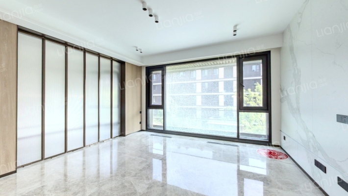 颐和金茂府二手房实景图