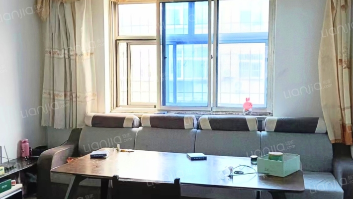 行宫小区 3室1厅 南 北-客厅