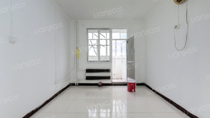 天坛东里南区二手房实景图