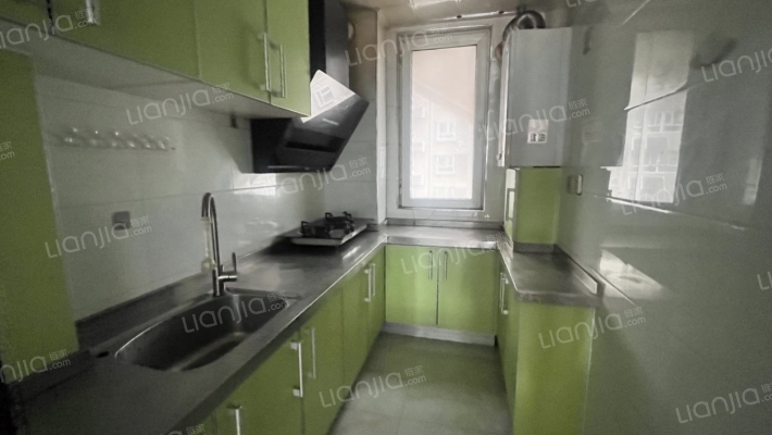 天龙小区电梯房三居，二康医院，宜佳旺。-厨房