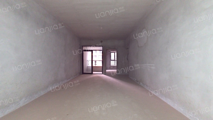 皇冠国际二手房实景图