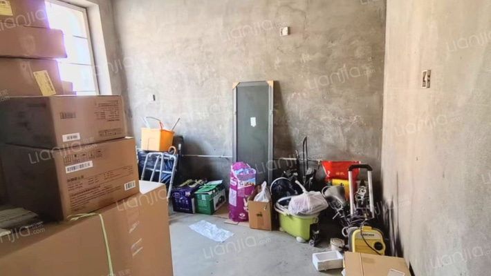 东京都独栋别墅 毛坯 大院子 上下两层 采光好-厨房