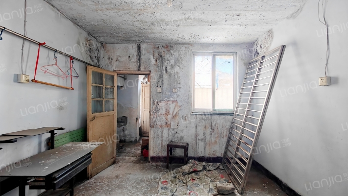 清真寺街印刷厂宿舍二手房实景图