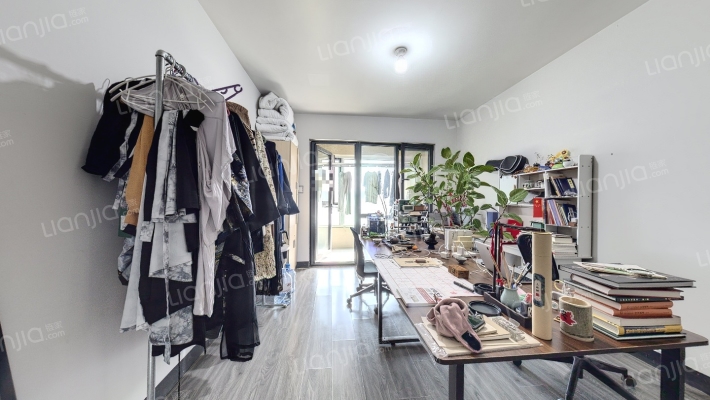 融创文旅城兰亭居二手房实景图