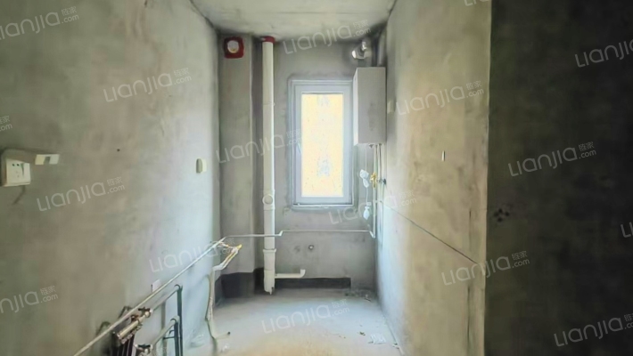 大社区，电梯洋房，一梯两户，惬意的生活。-厨房