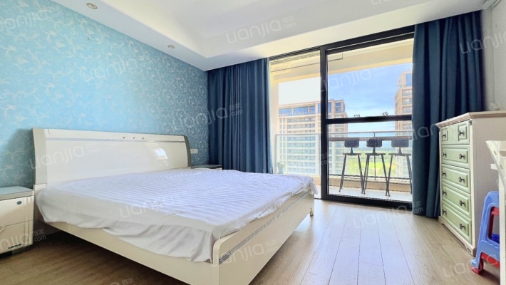 绿城蓝湾小镇·棕榈苑二手房实景图