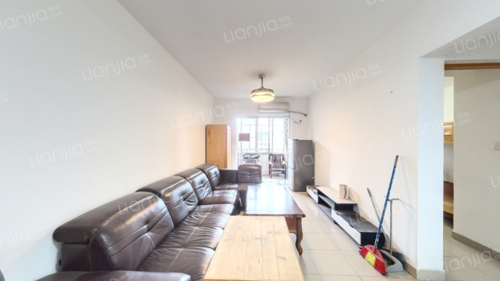 磨碟沙花苑二手房实景图