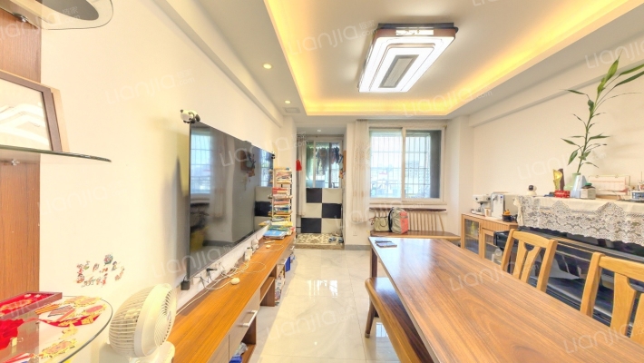 陵园西路二手房实景图