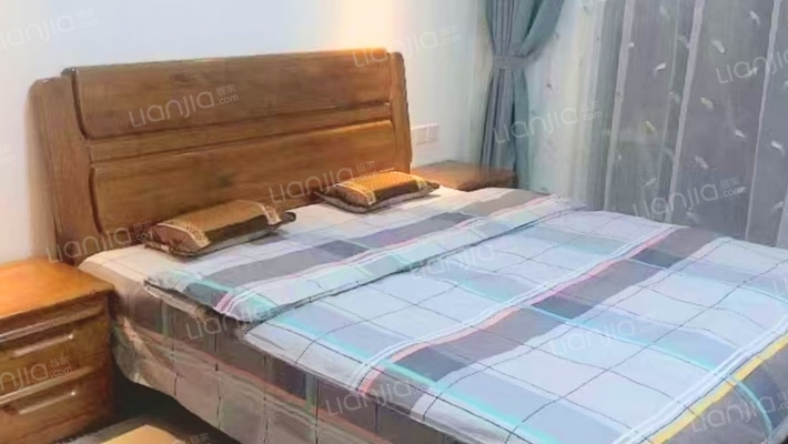 保利半岛1号一期二手房实景图