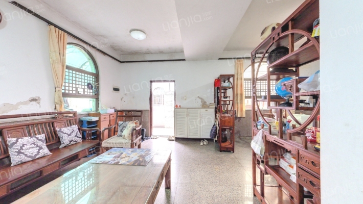 颐富苑二手房实景图