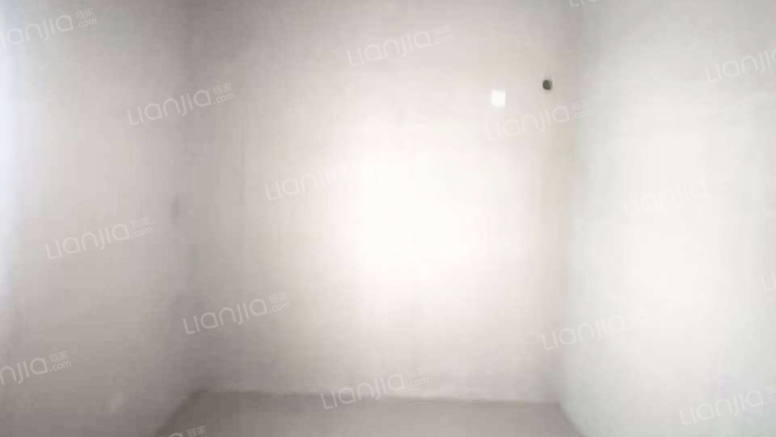 北京界三利中和城南北通透大两居，户型好门口838车站-卧室B