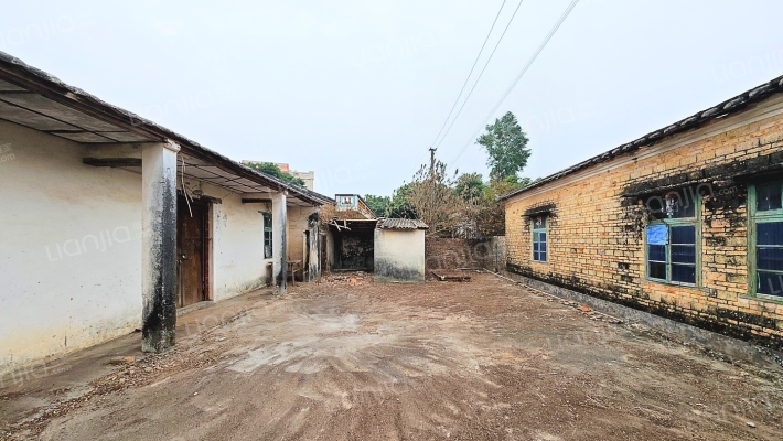 龙潭上村二手房实景图