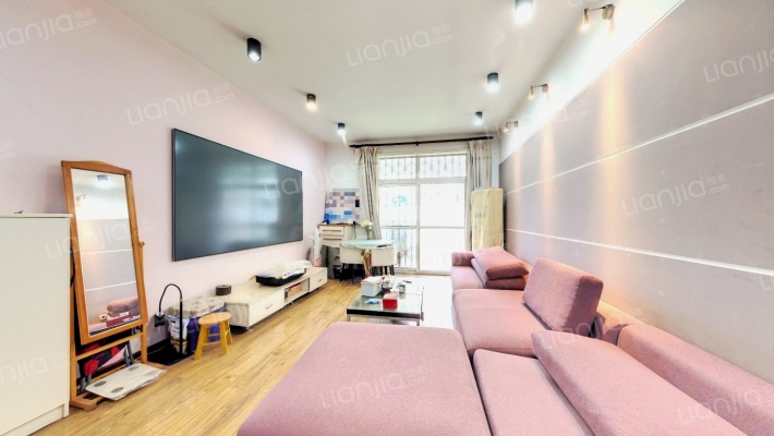 天顺园四村二手房实景图