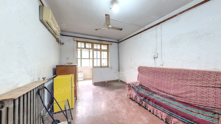 基建粮站家属院二手房实景图