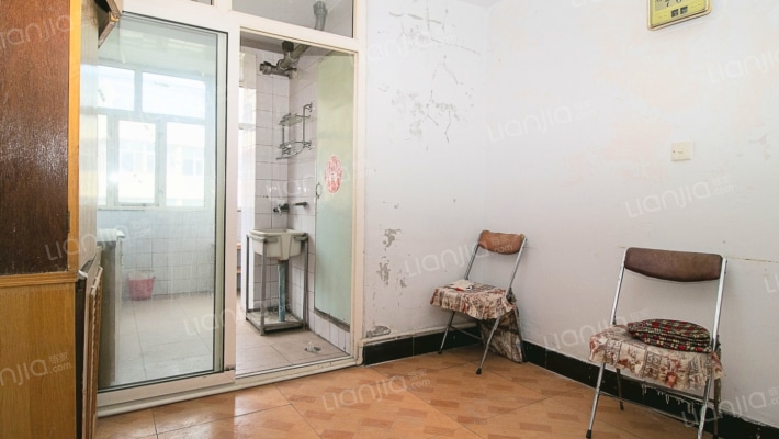 光中街二手房实景图