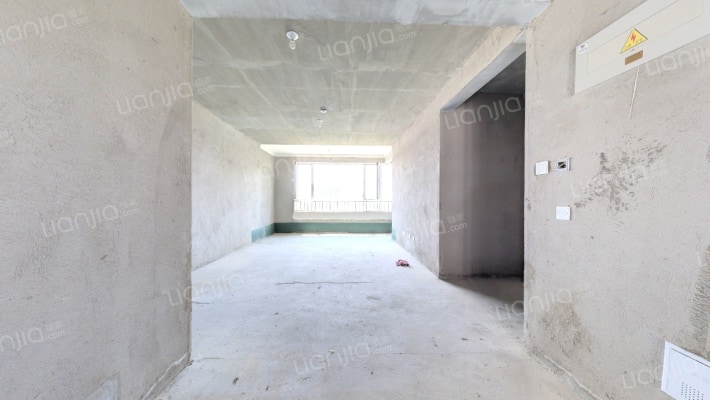 中房红艺墅二手房实景图