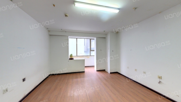 光达大厦二手房实景图