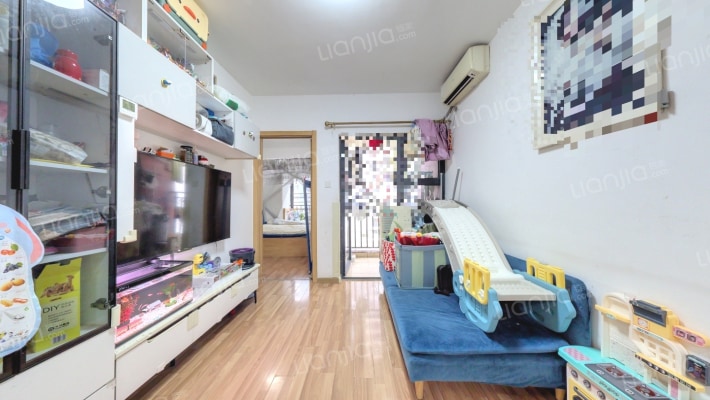 龙悦居四期二手房实景图