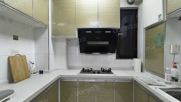 业主急售 税低 本满 好楼层 看房方便-厨房