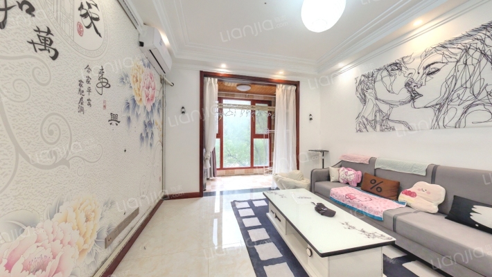 绿地之窗国际花都五期二手房实景图