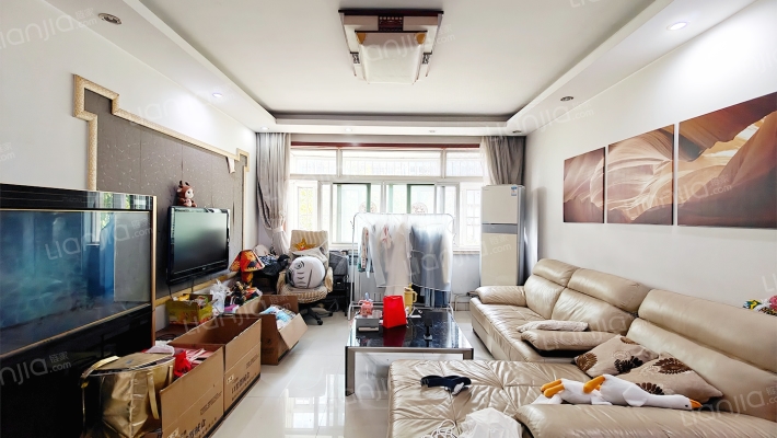 岱岳区职教中心高级技工学校宿舍区二手房实景图