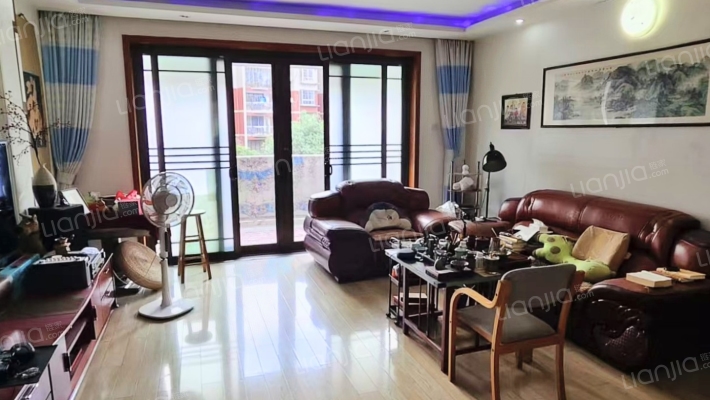 州工商局宿舍二手房实景图