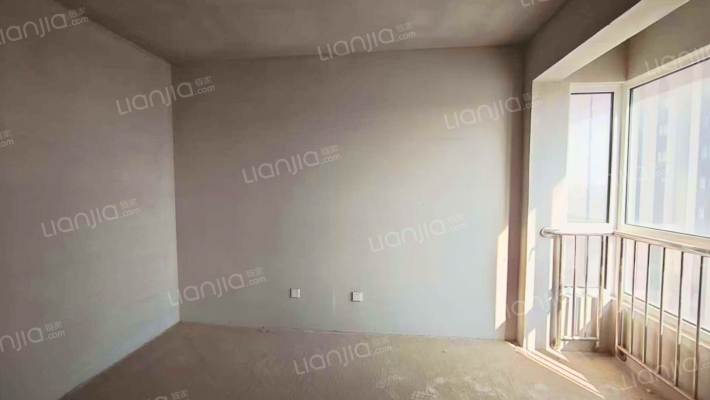 三利中和城毛坯两居，环境近距自由装修通勤北京方便。-卧室A