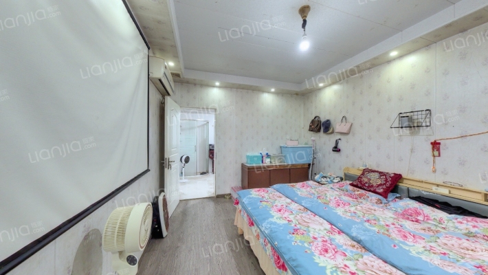 溪弄二手房实景图