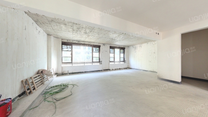 龙湖舜山府三期三组团二手房实景图