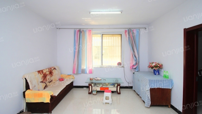 安泰和谐小区二手房实景图