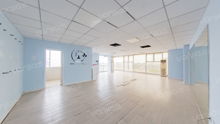 时代广场二手房实景图