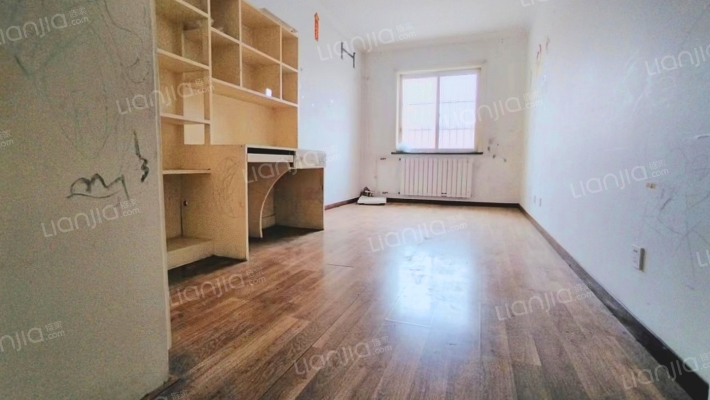 国富嘉园 大平层  双卫  南北通透  满五-卧室