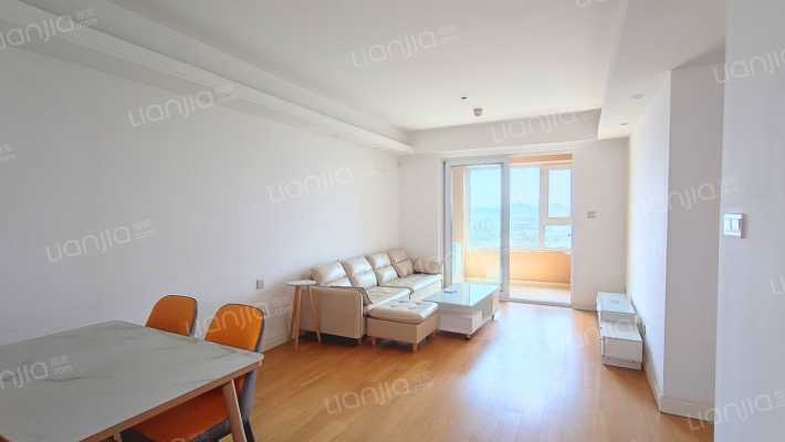 万科翡翠天地二手房实景图