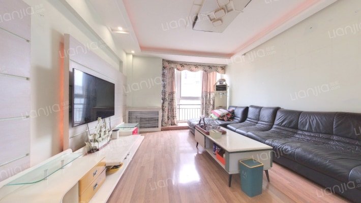 恒达文峰春天二手房实景图