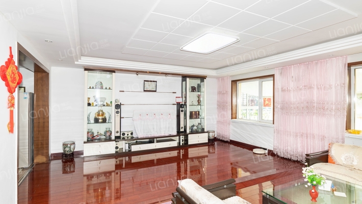 沁芳园二手房实景图