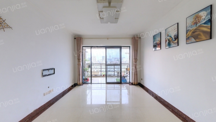 俊杰华府二手房实景图