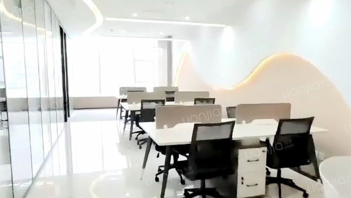 环球中心二手房实景图