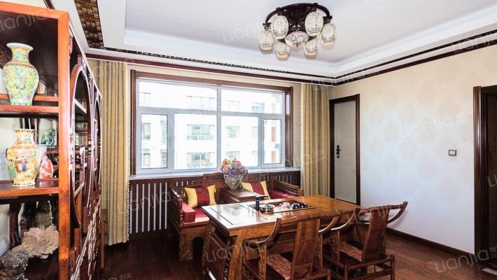 3+4大叠拼 豪 华装修 高挑大客厅 红木家具 价位可谈-客厅B