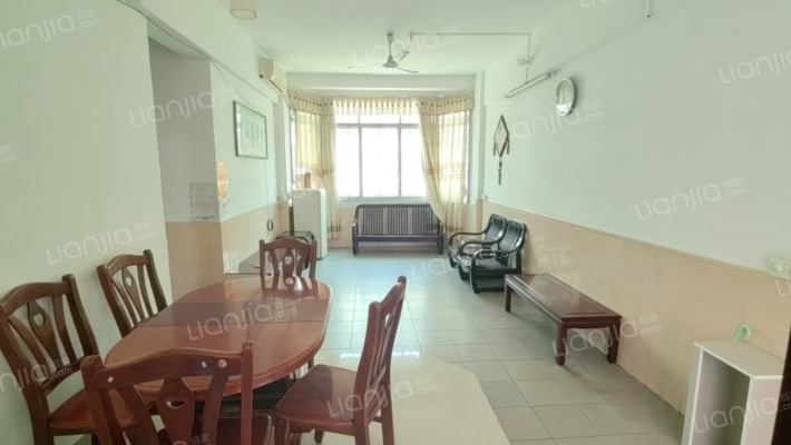 嘉华楼二手房实景图