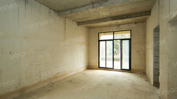 保利半山温泉谷二手房实景图