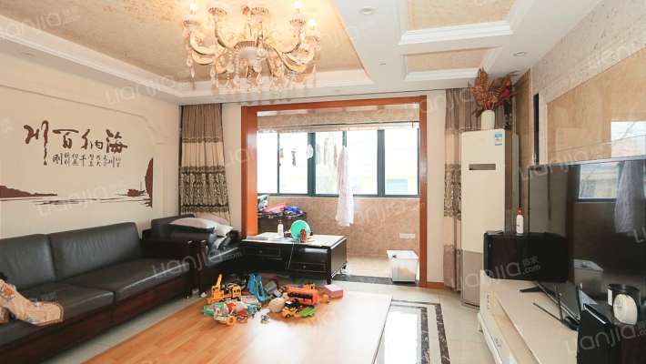 樱花艺墅二手房实景图