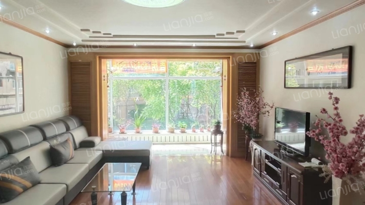 新世纪大厦小区二手房实景图