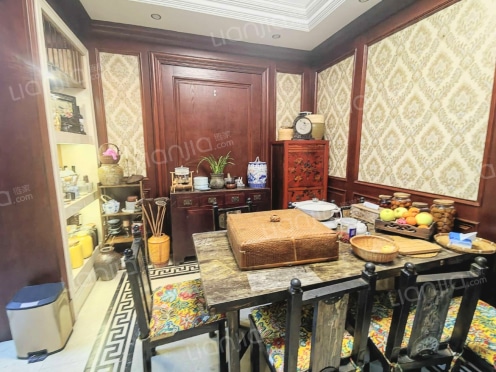 整租·天山龙城A区 4室2厅 南