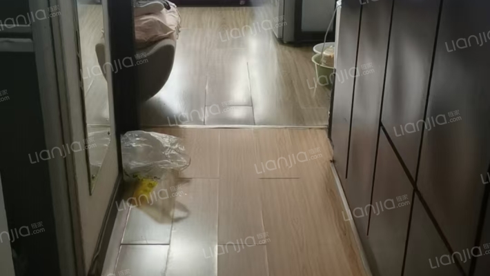 美达公寓二手房实景图