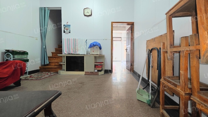 回江西村二手房实景图