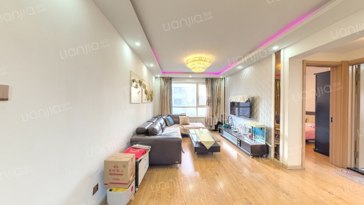 中海城蓝堡二手房实景图